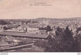 Delcampe - L39-61) FLERS - VUE GENERALE SUD - ( 2 SCANS ) - Flers