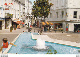 Delcampe - 47) AGEN - RUE EMILE SENTINI - COMMERCES - LACROIX SPORT - RESTAURANT BLEU - COURT CIRCUIT - (2 SCANS) - Agen