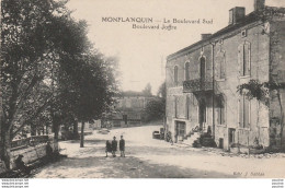 Delcampe - L32-47) MONFLANQUIN - LE BOULEVARD SUD - BOULEVARD  JOFFRE  - ANIMATION - ECOLIERS - HABITANTS -  ( 2 SCANS ) - Monflanquin