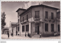 Delcampe - L14- BATNA –  ALGERIE - LA POSTE ET  L ' ECOLE  - ANIMATION -  ( 2 SCANS ) - Batna