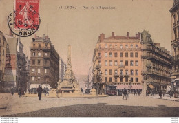 Delcampe - L8-69) LYON  PLACE DE LA REPUBLIQUE - COULEURS - Lyon 2
