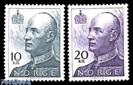 Delcampe - Norway 2002 Definitives 2v, Normal Paper 13.25:13.75 Perf., Mint NH - Ungebraucht