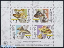 Delcampe - Bulgaria 2004 Mushrooms 4v M/s, Mint NH, Nature - Mushrooms - Neufs