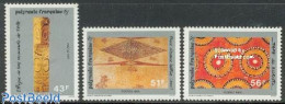 Delcampe - French Polynesia 1989 Tapa Paintings 3v, Mint NH, Art - Paintings - Ongebruikt