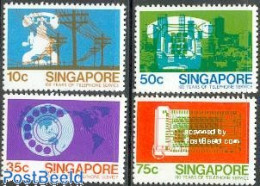 Delcampe - Singapore 1979 Telephone Centenary 4v, Mint NH, Science - Telecommunication - Telephones - Télécom