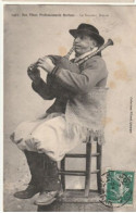 Delcampe - BRETAGNE - Nos Vieux Professionnels Bretons : Le Sonneur Breton - Bretagne
