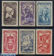 Delcampe - France 1943 National Aid, Costumes 6v, Mint NH, Various - Costumes - Unused Stamps