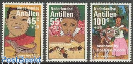 Delcampe - Netherlands Antilles 1983 Child Welfare 3v, Mint NH, Nature - Animals (others & Mixed) - Insects - Reptiles - Autres & Non Classés