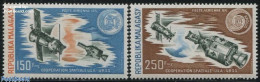 Delcampe - Madagascar 1974 USA-USSR Space Flight 2v, Mint NH, Transport - Space Exploration - Autres & Non Classés