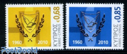 Delcampe - Cyprus 2010 50 Years Republic 2v, Mint NH, History - Coat Of Arms - Neufs