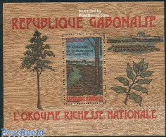 Delcampe - Gabon 1982 Independence Anniversary S/s On Wood, Mint NH, Nature - Various - Trees & Forests - Other Material Than Paper - Nuovi