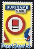 Delcampe - Suriname, Republic 2004 Traffic Sign 1v, Explosives, Mint NH, Transport - Traffic Safety - Accidents & Sécurité Routière