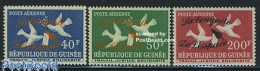 Delcampe - Guinea, Republic 1962 Space Conquest 3v (curved Overprints), Mint NH, Nature - Transport - Birds - Space Exploration -.. - Autres & Non Classés