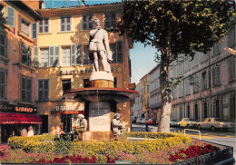 Delcampe - SALON DE PROVENCE Le Monument D Adam De Craponne 26(scan Recto-verso) MA934 - Salon De Provence