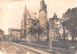 Delcampe - MELLE Le Palais De Justice 16(scan Recto-verso) MA930 - Melle