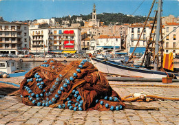 Delcampe - SETE Bateaux De Peche A Quai Le Canal Et Vue Sur La Ville 8(scan Recto-verso) MA923 - Sete (Cette)