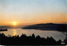 Delcampe - Entre PEURAC LE CHATEAU Et ROYERE Le Lac De VASSIVIERES 22(scan Recto-verso) MA953 - Royere
