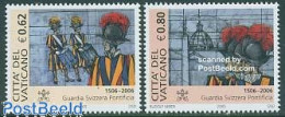 Delcampe - Vatican 2005 Swiss Guard 2v, Joint Issue Switzerland, Mint NH, Various - Joint Issues - Uniforms - Neufs
