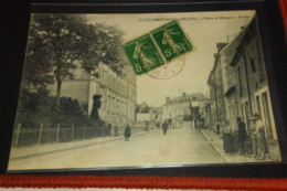 Delcampe - LES -AIX -D' ANGILLON *-N°16*- Route De Bourges -mairie - Les Aix-d'Angillon