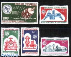 Delcampe - Central Africa 1965 I.T.U. Centenary 5v, Mint NH, Science - Various - Telecommunication - I.T.U. - Art - Art & Antique.. - Télécom