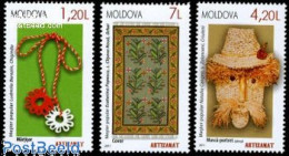 Delcampe - Moldova 2011 Handicrafts 3v, Mint NH, Various - Textiles - Art - Handicrafts - Textiles