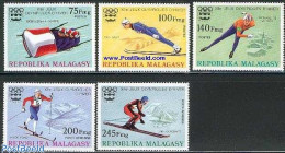 Delcampe - Madagascar 1975 Olympic Winter Games 5v, Mint NH, Sport - (Bob) Sleigh Sports - Olympic Winter Games - Skating - Skiing - Invierno