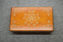 Delcampe - Vintage USSR Jewellery Boxes - Sonstige & Ohne Zuordnung