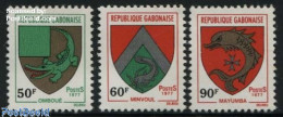 Delcampe - Gabon 1977 City Arms 3v, Mint NH, History - Nature - Coat Of Arms - Fish - Reptiles - Nuovi