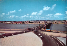 Delcampe - BORDEAUX Le Pont De Pierre La Nouvelle Entree Du Pont Au Fond La Bastide 14(scan Recto-verso) MA1042 - Bordeaux