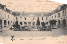 Delcampe - SENS L Hopital Cour Interieure 7(scan Recto-verso) MA1088 - Sens