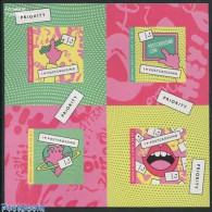 Delcampe - Finland 2013 Postcrossing 4v In Booklet S-a, Mint NH, Various - Post - Stamp Booklets - Greetings & Wishing Stamps - Neufs
