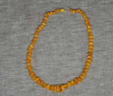 Delcampe - Antique Natural Amber Beads 12 Gr - Halsketten