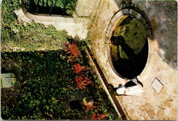 Delcampe - Florenville - "La Fontaine Mathilde" - De Mathilde-fontein In De Abdij Van Orval - Florenville