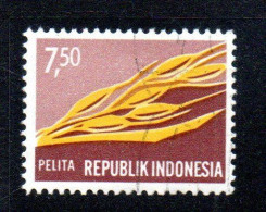 Delcampe - INDONESIA INDONÉSIE 1969 FIVE YEAR DEVELOPMENT PLAN AGRICULTURE 7.50r USED USATO OBLITERE' - Indonesien