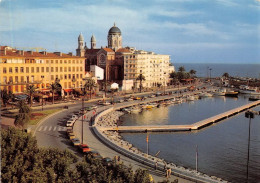 Delcampe - SAINT RAPHAEL Promenade Sur Le Vieux Port 19(scan Recto-verso) MA1126 - Saint-Raphaël