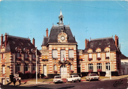 Delcampe - AUNEAU L Hotel De Ville 24(scan Recto-verso) MA1184 - Auneau