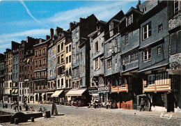 Delcampe - HONFLEUR Les Facades Typiques Du Quai Sainte Catherine 25(scan Recto-verso) MA1183 - Honfleur