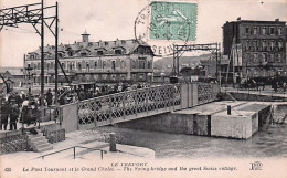 Delcampe - 76 -  LE TREPORT -  Le Pont Tournant Et Le Grand Chalet - Animée - Le Treport