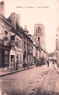 Delcampe - 51 -  SEZANNE -  Grande Rue - Hotel De France - Pompe A Essence - Sezanne