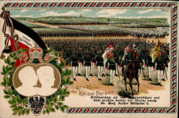 Delcampe - Regiment Gruss Von Der Kaiserparade Bei Mainz, Präge-AK 1909 II (Reißnagelloch) Montagnes - Regimente
