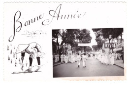 Delcampe - CARTE BONNE ANNEE - DEFILE  (carte Photo Animée) - Vietnam