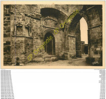 Delcampe - 46.  SOUILLAC .  Porche Du Beffroi . - Souillac