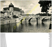 Delcampe - 53.  LAVAL .  Le Vieux Pont Et Le Château . - Laval
