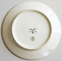 Delcampe - WK II Teller (23cm) FI.U.V. Von Tielsch-Altwasser 1936 (ca. 3cm Abplatzung) - Guerre 1939-45