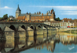 Delcampe - GIEN Le Pont Et Son Reflet Dans La Loire L Eglise Sainte Jeanne D Arc 23(scan Recto-verso) MA1245 - Gien