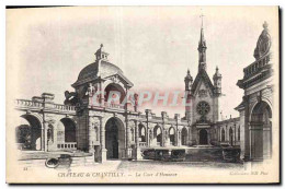 Delcampe - CPA Chateau De Chantilly La Cour D'Honneur - Chantilly