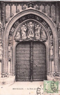 Delcampe - BRUXELLES -   La Porte De L'hotel De Ville - Monuments, édifices
