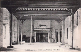 Delcampe - 28 -  CHATEAUDUN -  Interieur Du Chateau - Une Salle - Chateaudun
