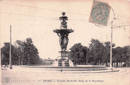 Delcampe - 51 - REIMS -  Fontaine Bartholdi - Place De La République - Reims