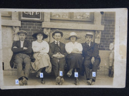 Delcampe - Carte Photo Jamioulx 1920 Place Communale Devant Le Café (anciennement Boulangerie Legaz) Noms Au Verso - Ham-sur-Heure-Nalinnes